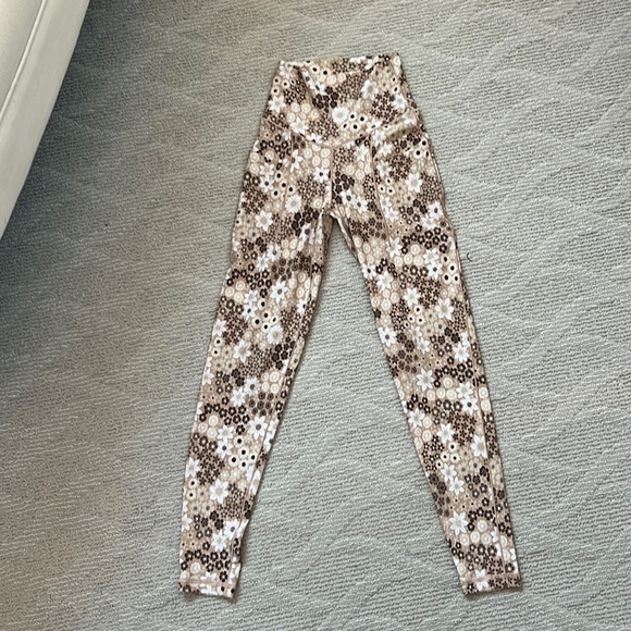 Aerie leggings , brown and tan floral - Picture 2 of 3